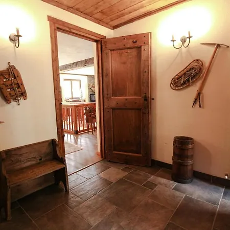 Courmayeur Mont Blanc Apricot Villa Villa *