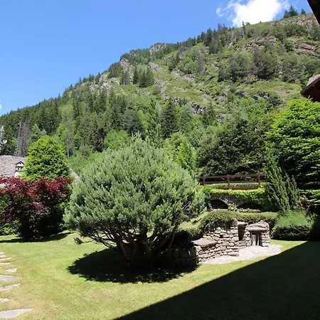 Courmayeur Mont Blanc Apricot Villa Villa